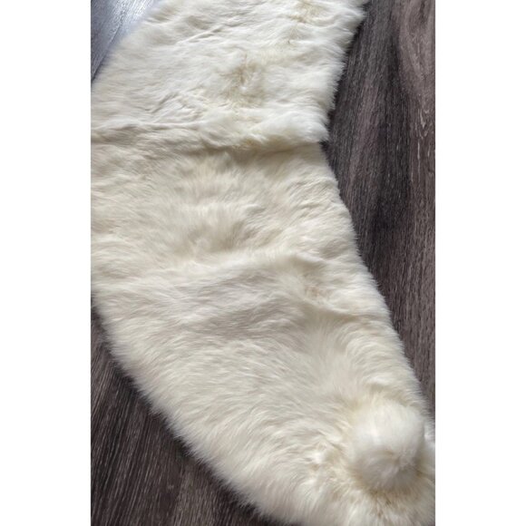 Vintage Rabbit Fur White Over The Shoulder Cape Wrap 70s Scarf Fits Small-Medium - Picture 8 of 16